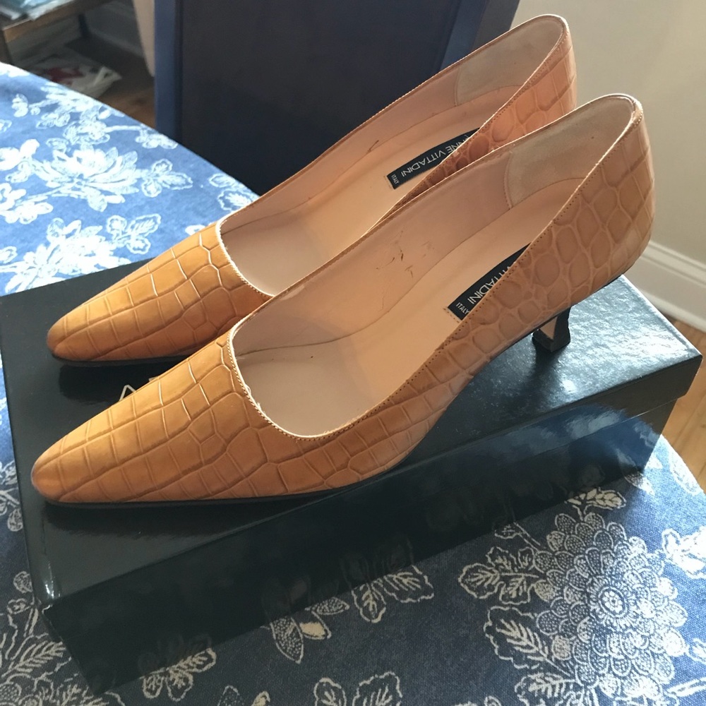 Adrienne Vittadini heels